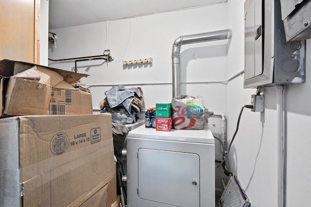 5628 W Montana St, Milwaukee, WI 53219 - laundry room featuring washer / dryer