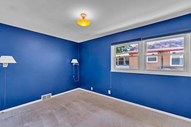 5531 W Stack Dr, Milwaukee, WI 53219 - unfurnished room featuring baseboards and carpet flooring