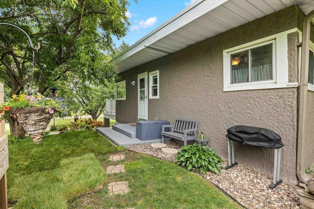 1242 E Edgewood Dr, Appleton, WI 54913 - view of green lawn