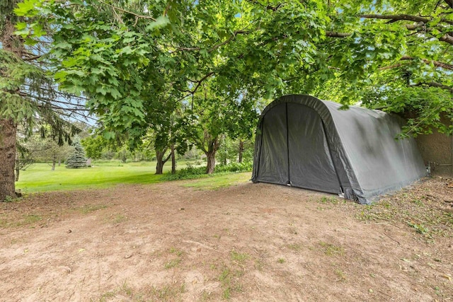 1242 E Edgewood Dr, Appleton, WI 54913 - view of yard