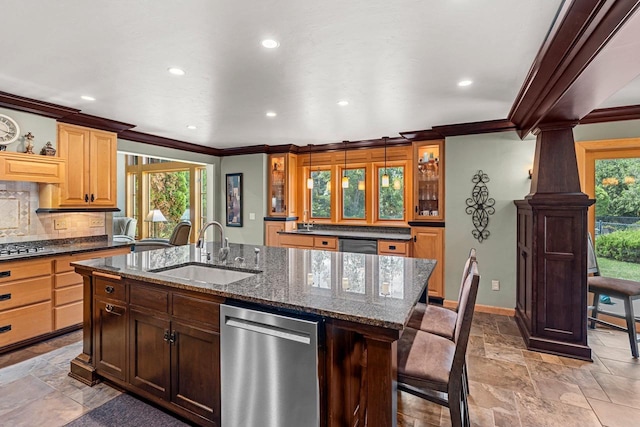 260 S Clay St, De Pere, WI 54115 - kitchen featuring stainless steel appliances, crown molding, recessed lighting, backsplash, and stone tile flooring