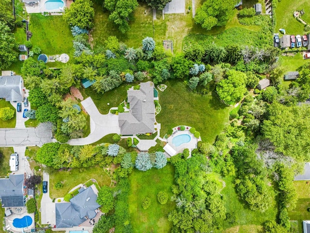 260 S Clay St, De Pere, WI 54115 - aerial view of property's location featuring a pool