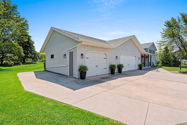 4814 Placid Way, New Franken, WI 54229 - view of side of home with a lawn