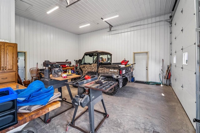 W9336 Lucy Ln, Hortonville, WI 54944 - view of garage