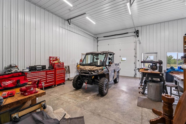 W9336 Lucy Ln, Hortonville, WI 54944 - garage featuring metal wall