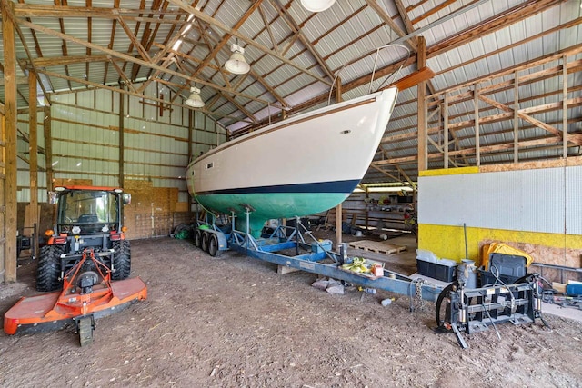 3287 E Old Highway 105, Superior, WI 54880 - garage with metal wall