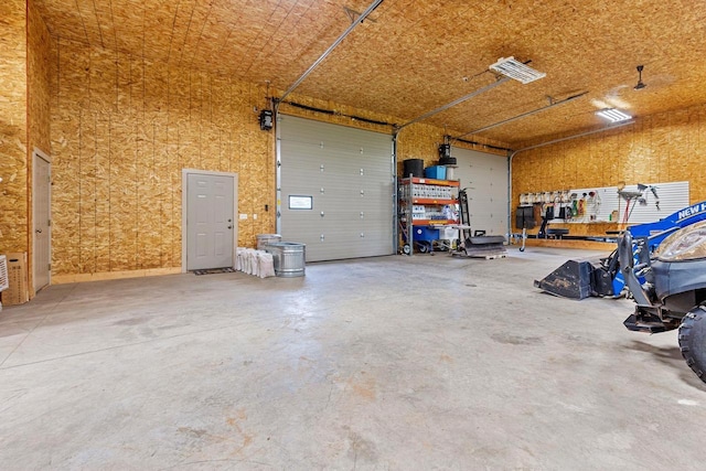 W1977 Center Valley Rd, Kaukauna, WI 54130 - garage with a workshop area