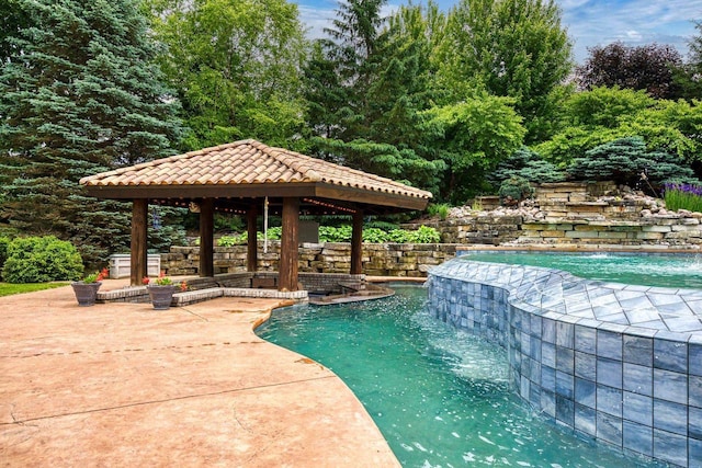 W1977 Center Valley Rd, Kaukauna, WI 54130 - view of pool featuring a gazebo, a patio area, and a pool with connected hot tub