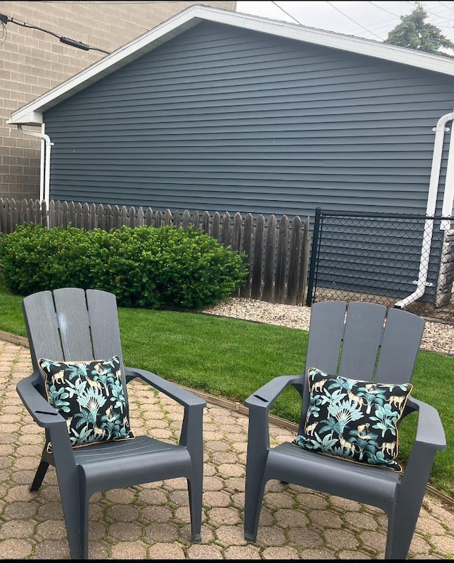621 N Linwood Ave, Appleton, WI 54914 - view of patio