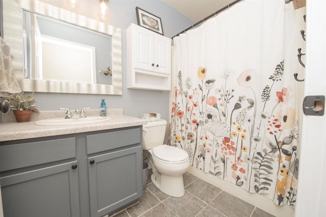 708 Owl Ln, Stevens Point, WI 54482 - full bath featuring vanity, tile patterned flooring, and a shower with curtain