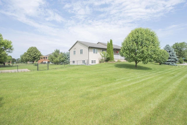 708 Owl Ln, Stevens Point, WI 54482 - view of yard