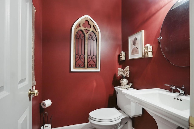 413 56th St, Kenosha, WI 53140 - half bath with toilet and baseboards