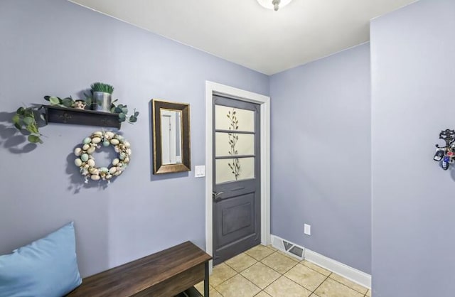205 Kummrow Ct, Wales, WI 53183 - foyer entrance with light tile patterned floors and baseboards