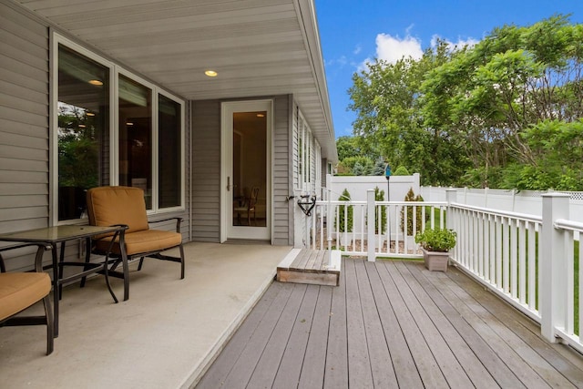 2506 Waterford Ct, Neenah, WI 54956 - view of wooden terrace