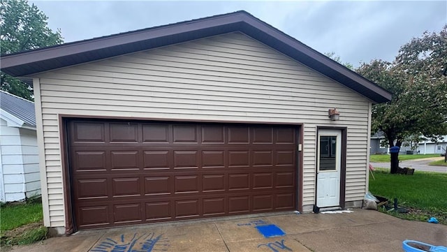 397 W Main St, Mondovi, WI 54755 - view of detached garage