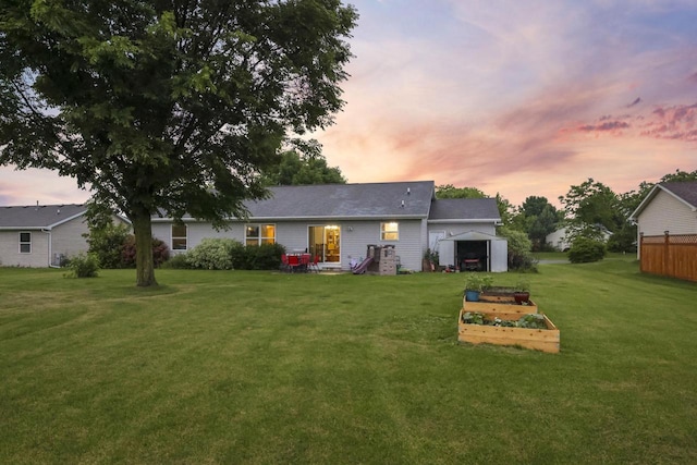 W5355 Linden Hill Dr, Appleton, WI 54915 - back of house featuring a yard