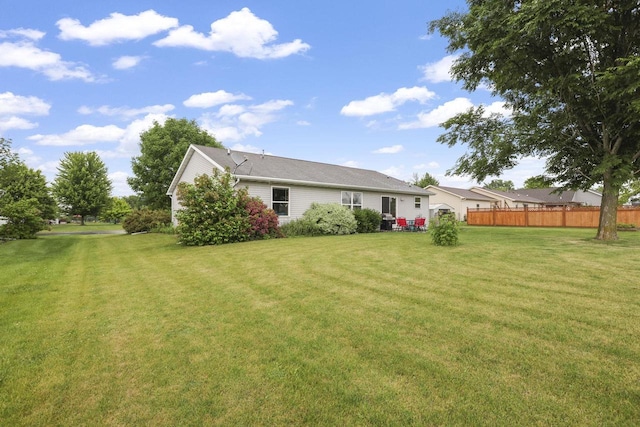 W5355 Linden Hill Dr, Appleton, WI 54915 - view of yard