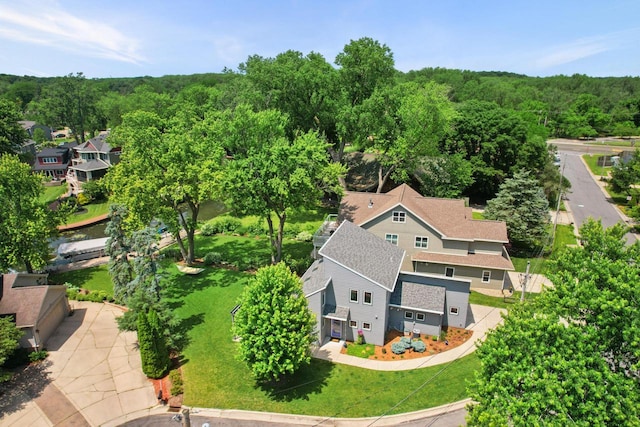 2830 Tomahawk Ct, Middleton, WI 53562 - aerial view of property and surrounding area featuring a heavily wooded area