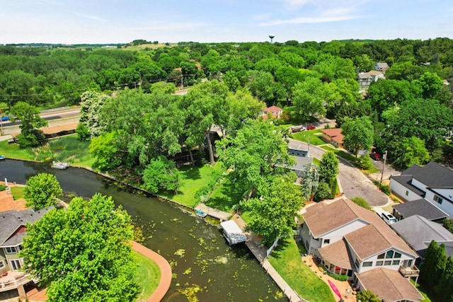 2830 Tomahawk Ct, Middleton, WI 53562 - aerial perspective of suburban area featuring a nearby body of water
