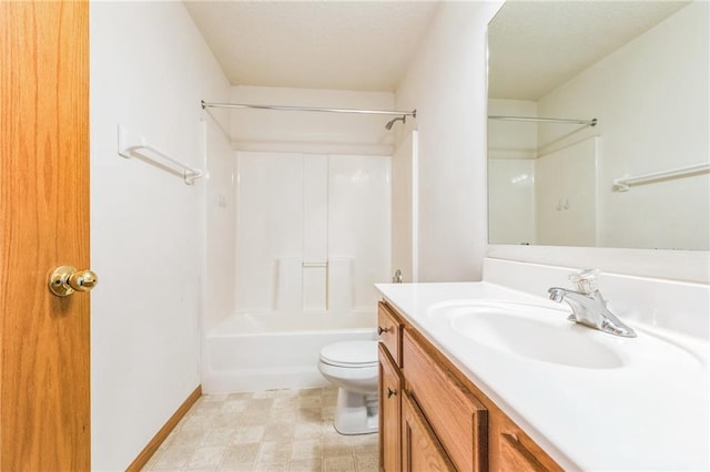1566 Mallard Ave, Baldwin, WI 54002 - full bath with vanity and shower / washtub combination