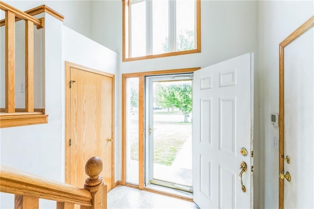 1566 Mallard Ave, Baldwin, WI 54002 - entryway with a high ceiling