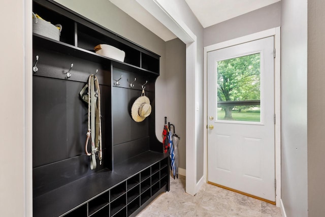 W365N7134 Mcmahon Rd, Oconomowoc, WI 53066 - mudroom featuring baseboards