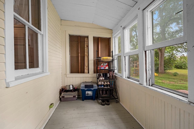 413 S Howard St, Princeton, WI 54968 - sunroom / solarium with vaulted ceiling and healthy amount of natural light
