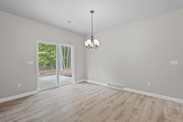 W1407 Rolling Hills Ln, Marinette, WI 54143