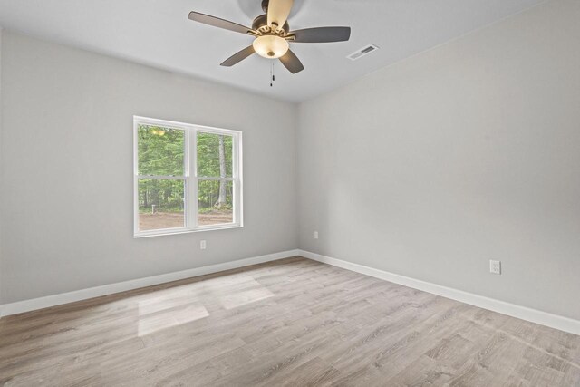 W1407 Rolling Hills Ln, Marinette, WI 54143