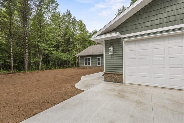 W1407 Rolling Hills Ln, Marinette, WI 54143