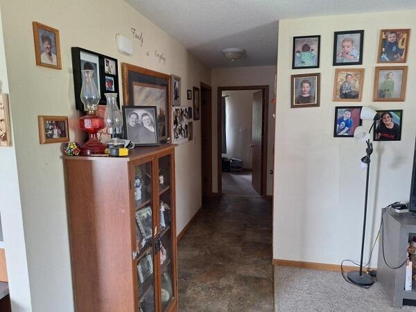 113/115 Oak St, Stoddard, WI 54658 - corridor with baseboards