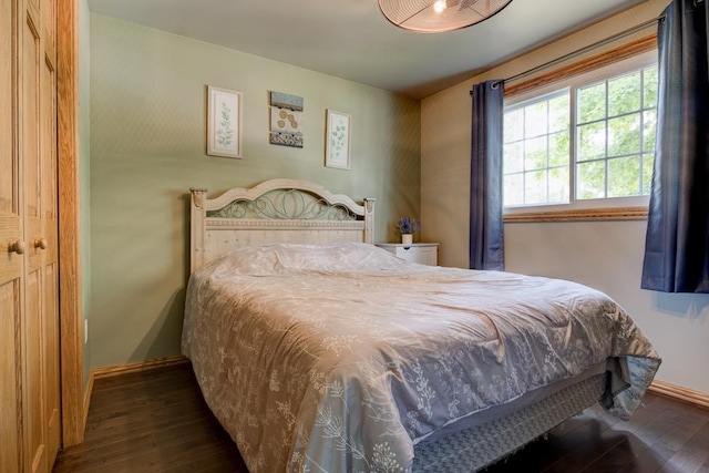 1410 Edwin St, Marinette, WI 54143 - bedroom featuring wood-type flooring and baseboards