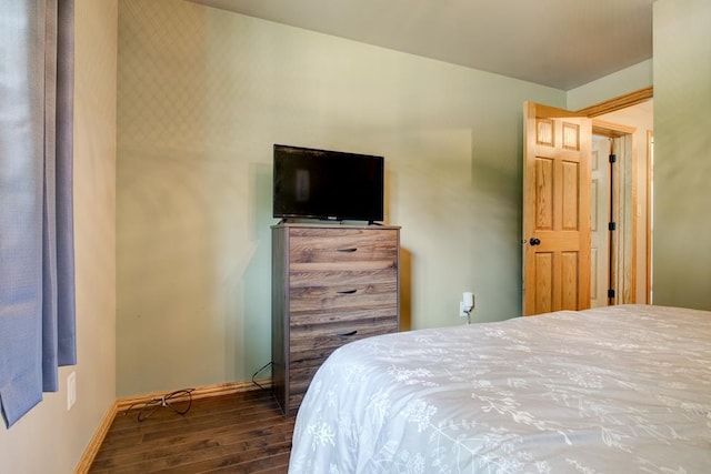 1410 Edwin St, Marinette, WI 54143 - bedroom featuring wood finished floors and baseboards