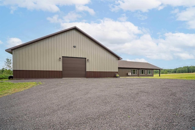 4304 E Leggate Rd, Superior, WI 54880 - view of outdoor structure featuring driveway