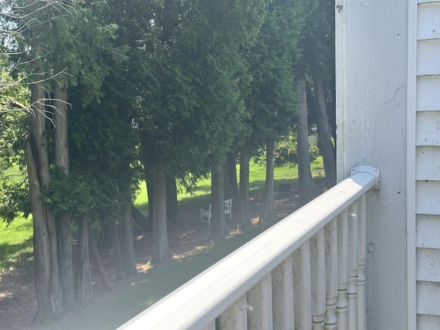 266 Victorian Village Dr Unit 226, Elkhart Lake, WI 53020 - view of balcony