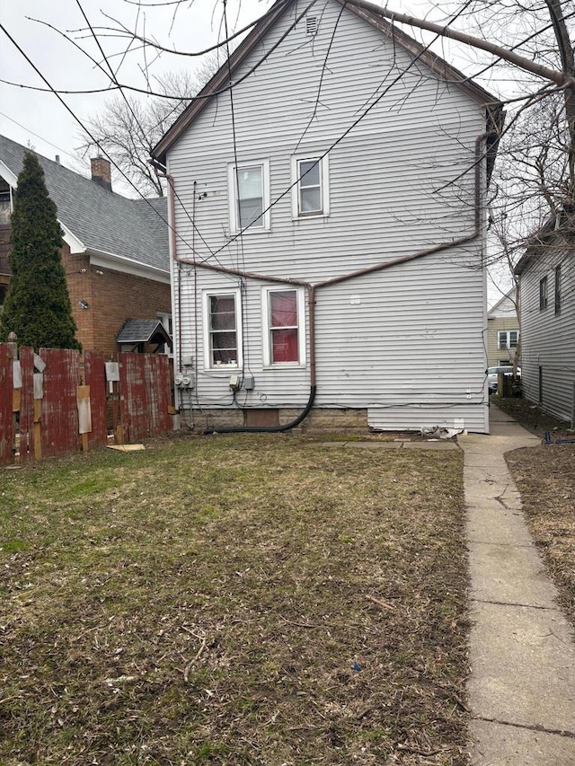 2341 S 12th St, Milwaukee, WI 53215 - back of house