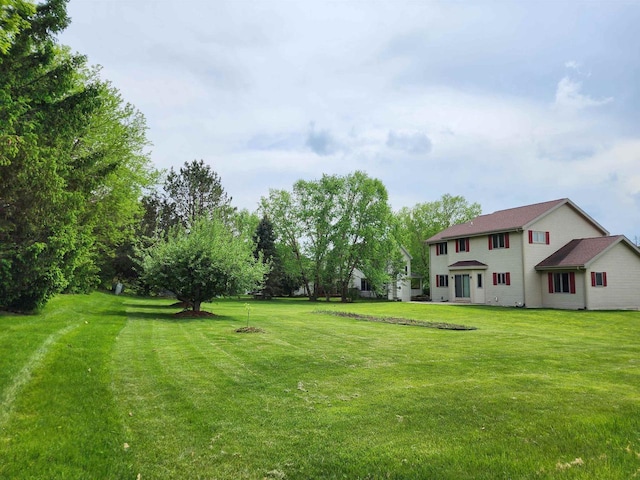 4205 Monarch Ct, Middleton, WI 53562 - view of grassy yard