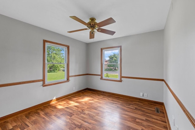 4467 S Nicholson Ave, Saint Francis, WI 53235 - empty room featuring wood finished floors and a ceiling fan