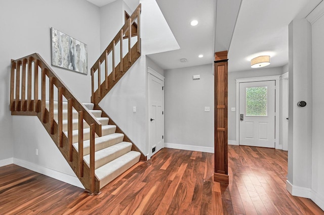 836 Pilgrim Pkwy, Elm Grove, WI 53122 - foyer featuring wood finished floors, stairway, and recessed lighting