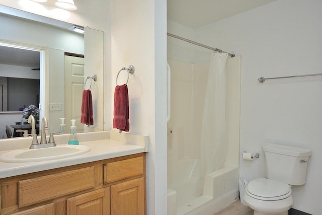 W192S7850 Overlook Bay Rd Unit 3, Muskego, WI 53150 - full bath with vanity and shower / bath combo