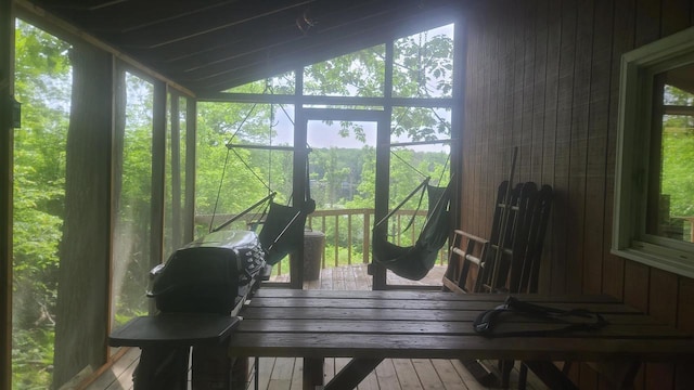 W4799 Rocky Hill Dr, Pembine, WI 54156 - sunroom with vaulted ceiling