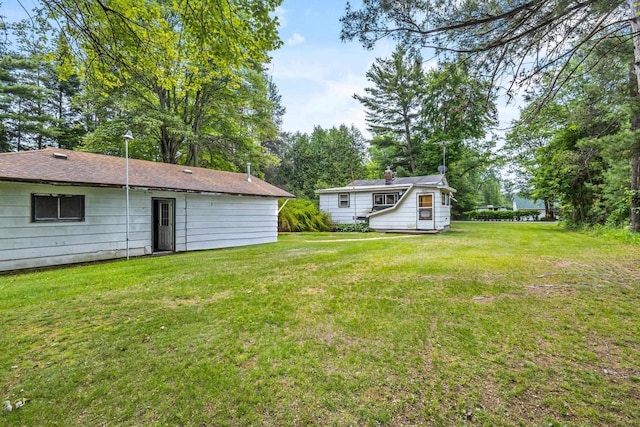 W914 Madsen Rd, Marinette, WI 54143 - view of green lawn
