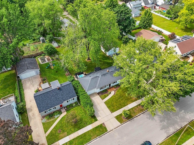 625 N Winnebago St, De Pere, WI 54115 - aerial perspective of suburban area
