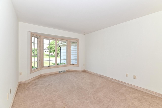 540 Mc Aurther Ln Unit B, Brookfield, WI 53045 - empty room with light carpet and baseboards