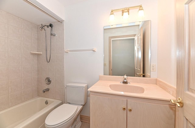 540 Mc Aurther Ln Unit B, Brookfield, WI 53045 - full bath with vanity and tub / shower combination