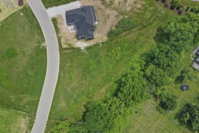 W275S3617 Payne Stewart Ct, Waukesha, WI 53189