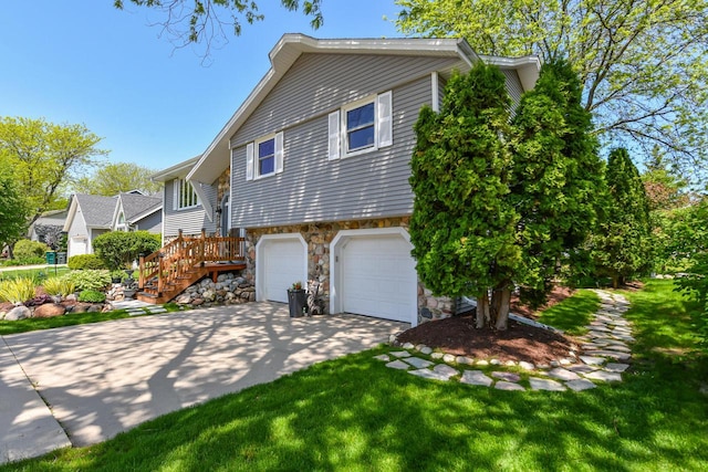 1914 Hollow Cir, West Bend, WI 53090