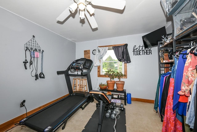 1914 Hollow Cir, West Bend, WI 53090