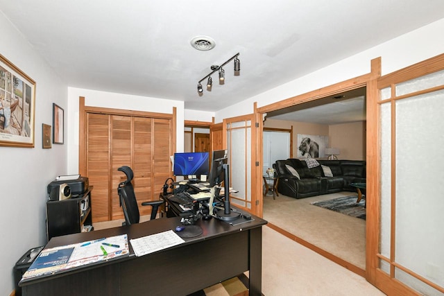 1914 Hollow Cir, West Bend, WI 53090