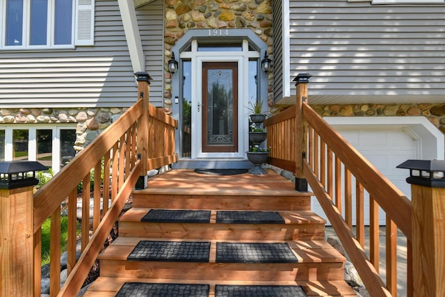 1914 Hollow Cir, West Bend, WI 53090
